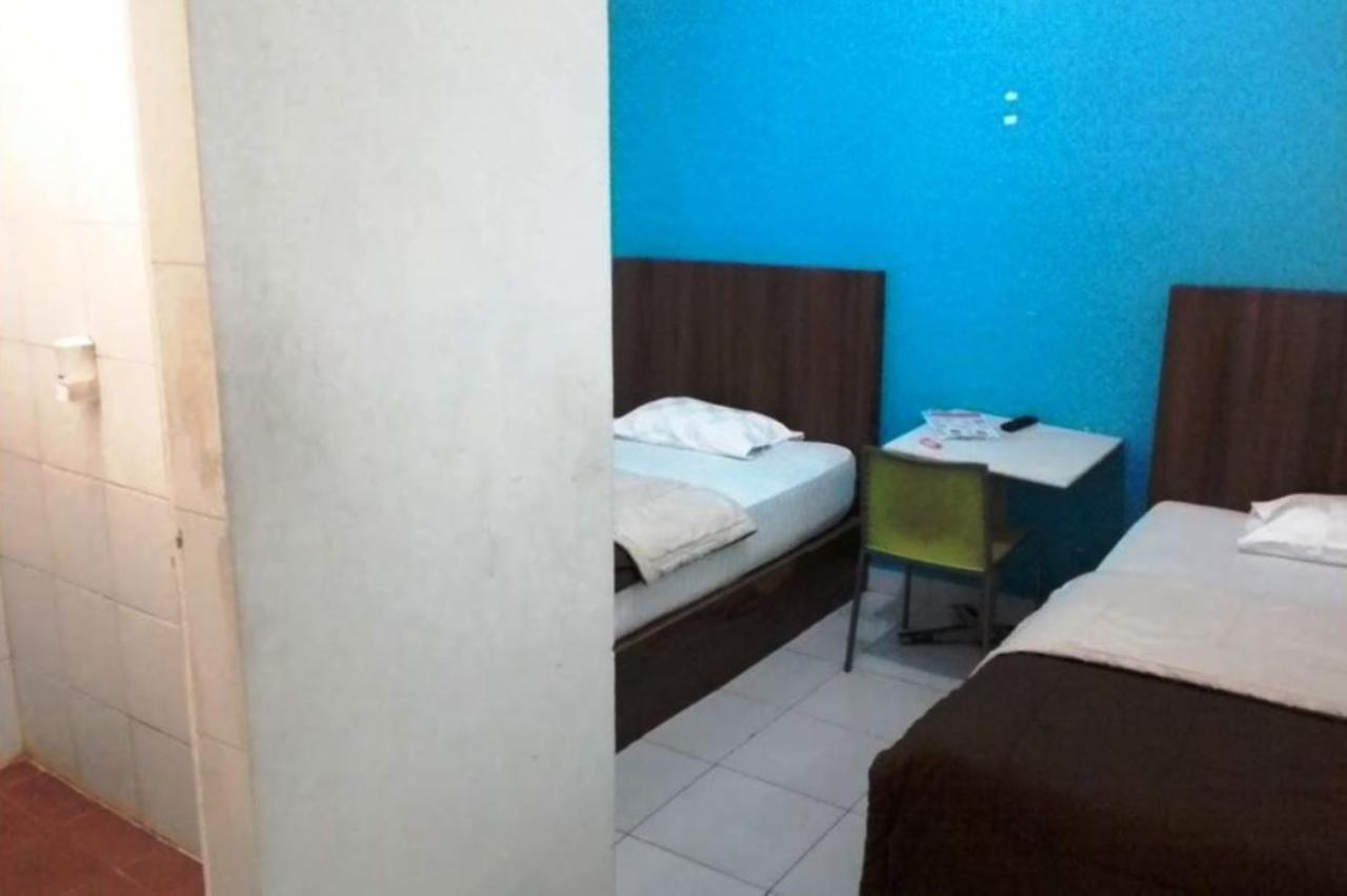Hotel Mexico Berastagi Buitenkant foto
